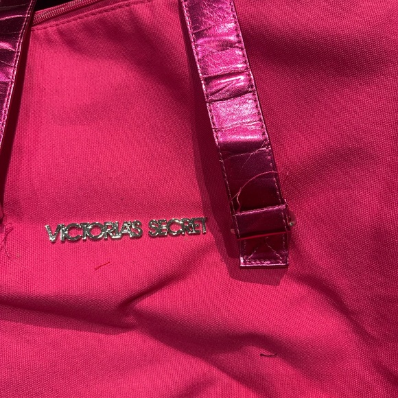 Victoria's Secret Vibrant Pink Travel Bag - Picture 3 of 6